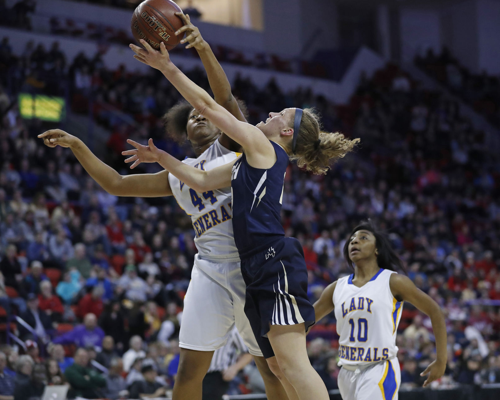 WIAA Div 1 Girls Basketball